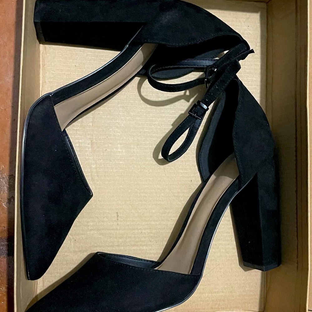 ASOS PENALTY Pointed High Heels